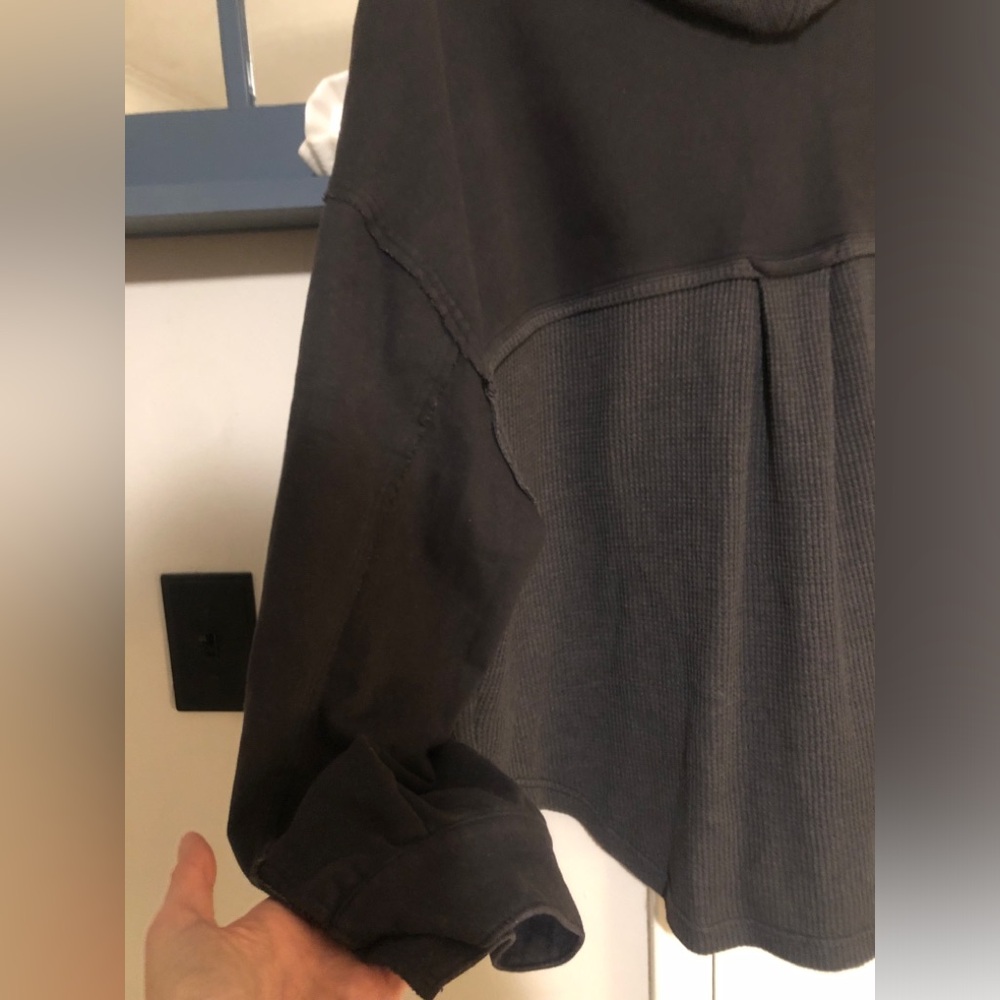 American Eagle Outfitters Black and Gray Hoodie - Picture 8 of 11